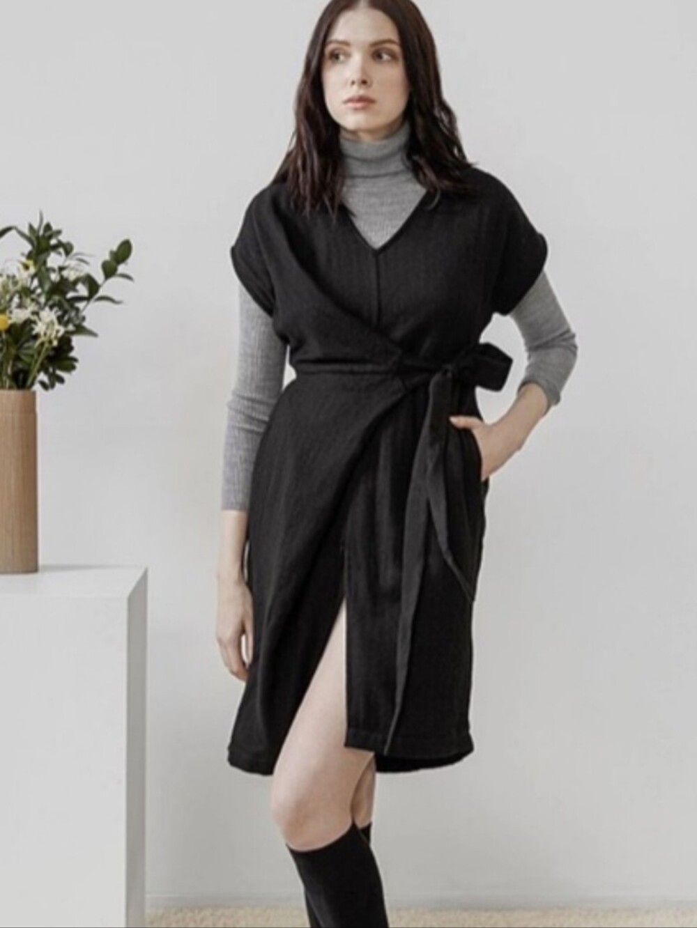 Rujuta Sheth Black Wool August Half Wrap Tie Dress - Raglan Sleeve - M